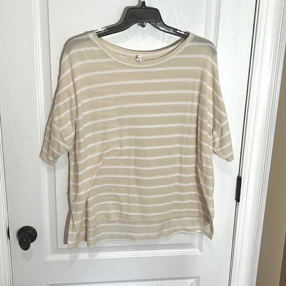 New Wishlist Cream and White Stripe Boxy Thin Sweater Top
